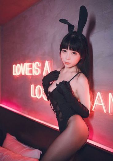 亚洲日皮皮黄色毛片一级网_1080完整在线观看