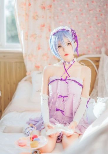 人妻丝袜另类欧美偷拍_DVDHD高清在线观看
