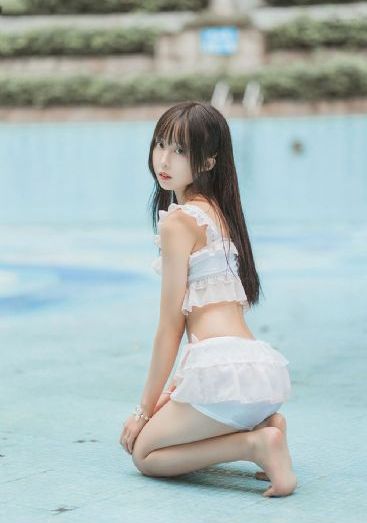 中文字幕人成乱码熟女香港_字幕高清版在线观看