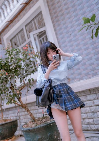 草草韩国av在线_蓝光BD在线观看
