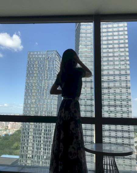 扑克牌表面涂的什么东西_剧情片免费观看最新