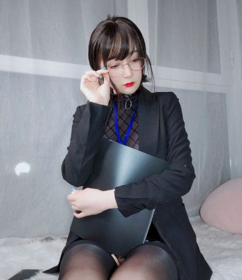 美少妇中出系列_粤语中字在线观看