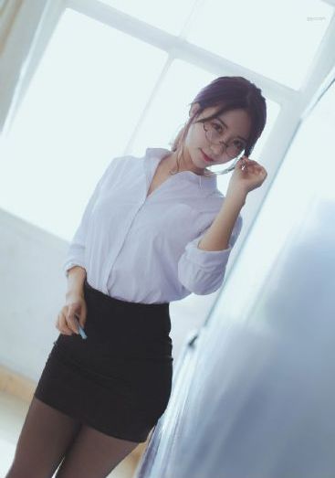 薤白的第一只猫小宝视频_720天堂在线