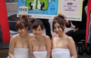 五月天堂久久丫_超清视频大全
