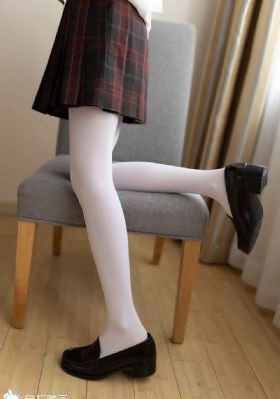 狼人伊人黄_蓝光最新电影在线观看