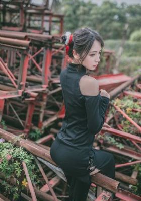 人妻系列制服丝袜在线_高清完整版