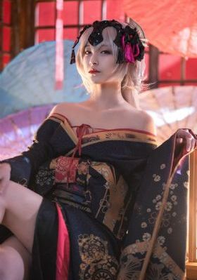 99久久女装广告语_剧情片影视在线观看